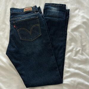 Levi’s 524 Skinny